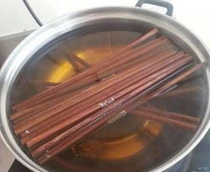 Merendamnya dengan air cuka adalah trik yang bisa membunuh bakteri. Toutiao