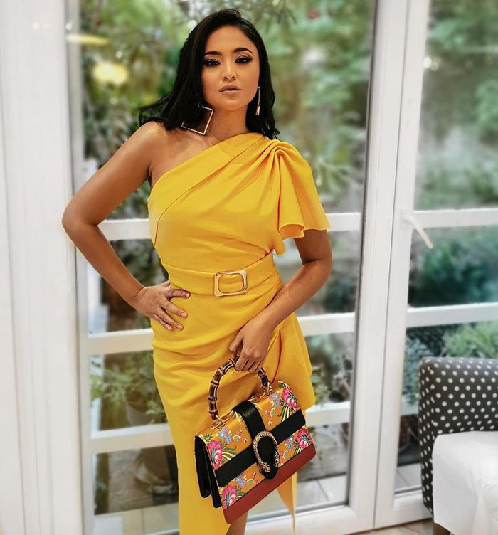 Aduhai! Masrshanda Pamer Tubuh Langsing Seksi Dengan Dress Kuning, Cantik Banget!