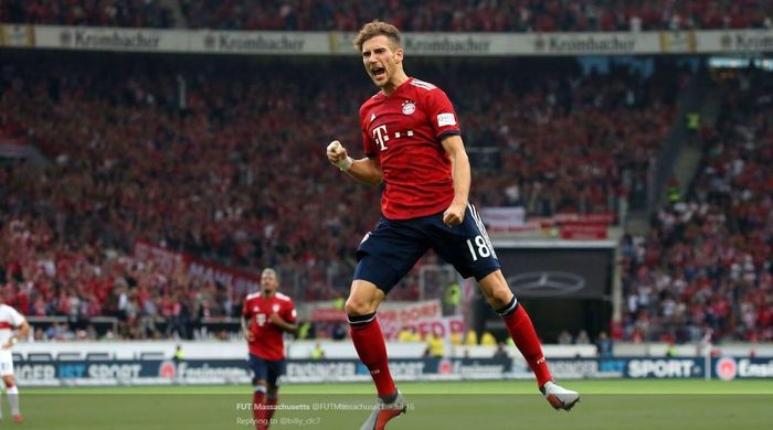 Gelandang Bayern Muenchen, Leon Goretzka, merayakan golnya.