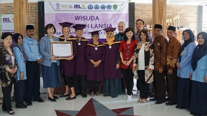 Beberapa Delegasi ASEAN pemerhati Lansia yang tampak hadir di acara wisuda pada Selasa, (23/7/2019).