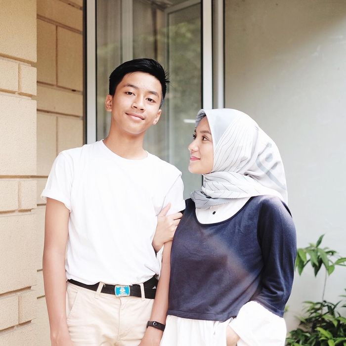 Yuk Kenalan Sama Anak Enno Lerian Bumi Untara Yang Sudah Remaja Semua Halaman Cewekbanget
