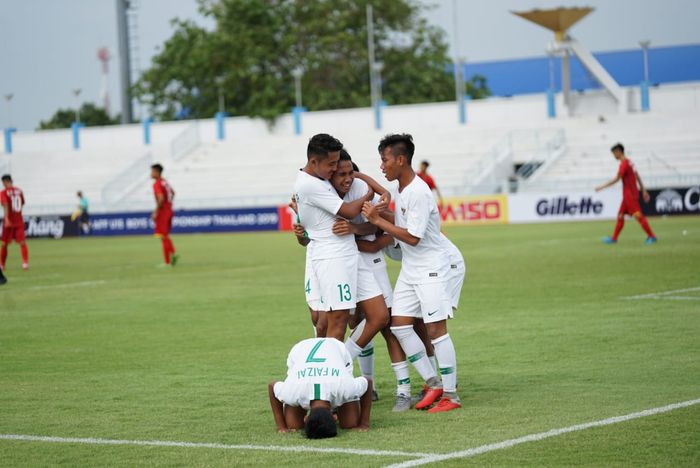 Timnas U-15 Indonesia berhasil meraih kemenangan melawan Vietnam dengan skor 2-0 di Thailand