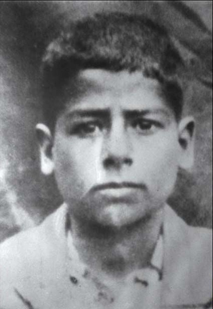 Saddam Hussein kecil