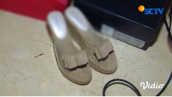 Sepatu yang digunakan <a href='https://lampung.tribunnews.com/tag/cut-keke' title='Cut Keke'>Cut Keke</a> setiap harinya 