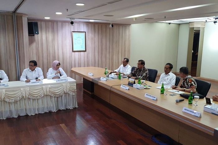 Presiden Jokowi temui petinggi PT PLN