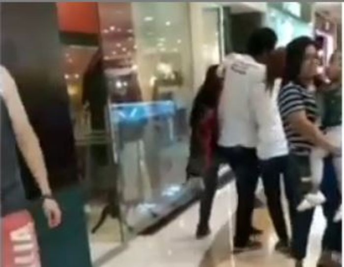 Video viral seorang pria ribut dengan 2 wanita di Malioboro, Yogyakarta.