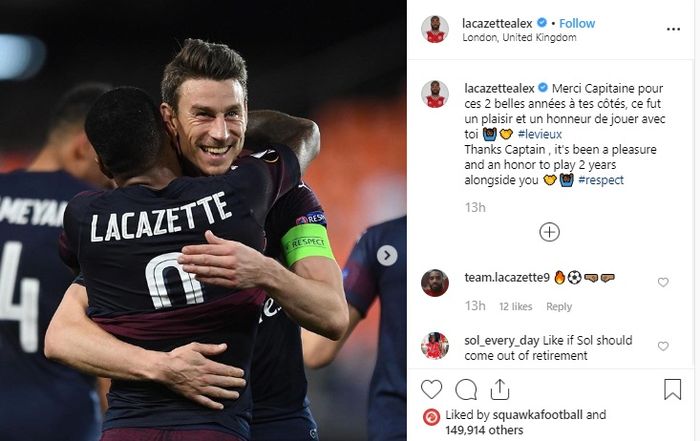 Lacazette memberikan ucapan selamat tinggal kepada Koscielny