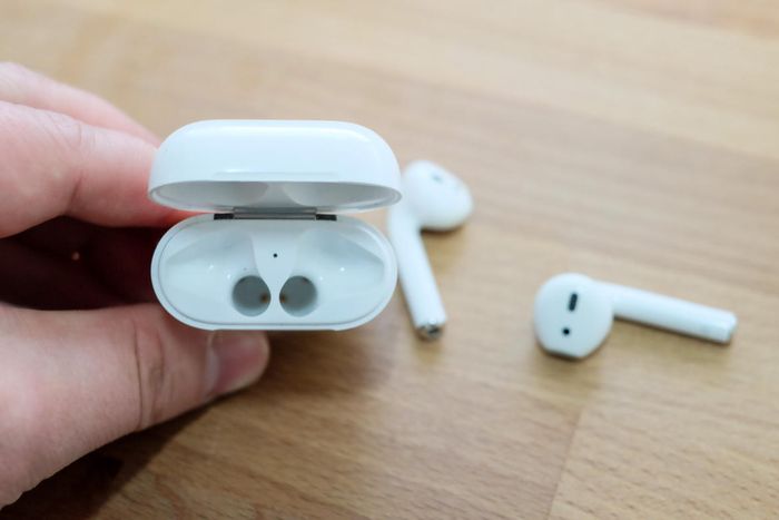 Windows 10 Will Get Full Support For Apple AirPods And Other AAC Devices -  Gadget Tendency