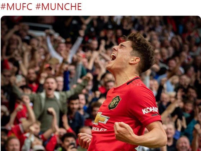 Penyerang Manchester United, Daniel James, merayakan gol yang dicetak ke gawang Chelsea dalam laga Liga Inggris di Stadion Old Trafford, 11 Agustus 2019.