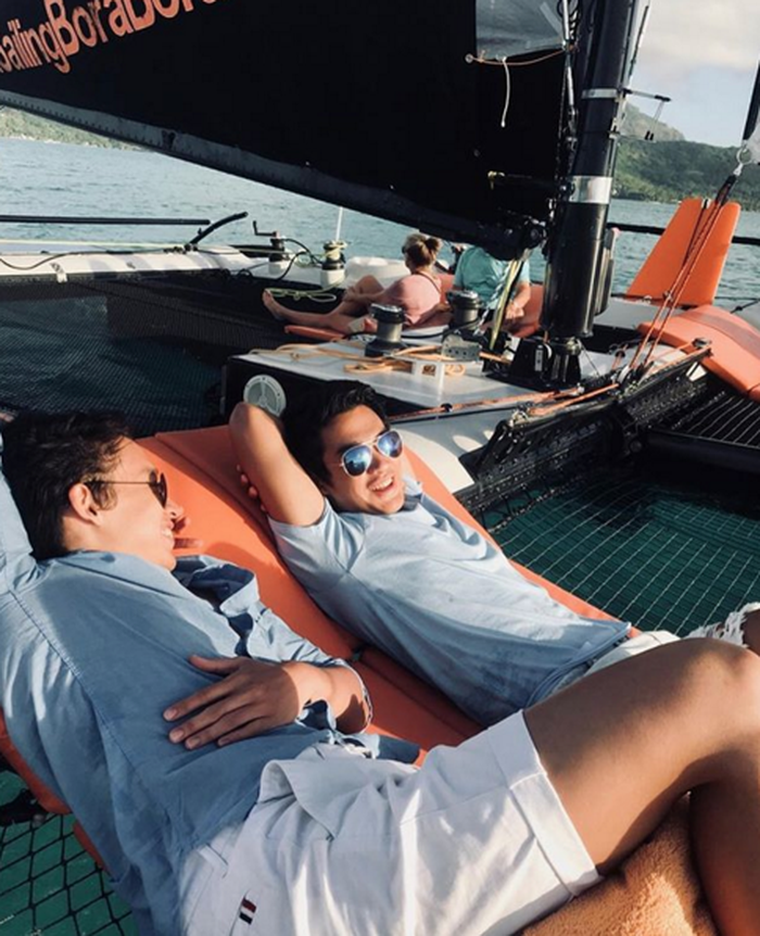 7 Potret Adriel dan Karel Susanteo, Kakak Beradik Pacar Amanda Rawles