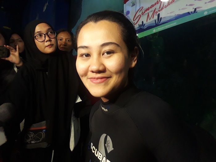 Aaliyah Massaid saat ditemui Grid.ID usai gladi resik pengibaran bendera di akuarium raksasa Sea World, Ancol, Jakarta Utara pada Senin (12/8/2019).