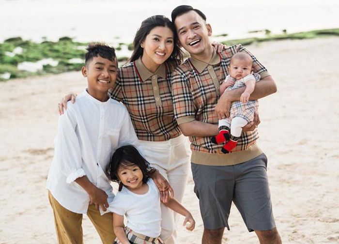 Ruben Onsu dan keluarga kecilnya
