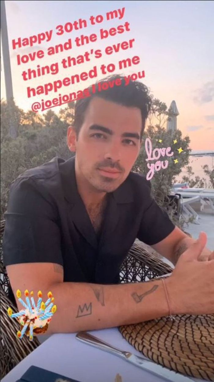 Pesan cinta Sophie Turner untuk Joe Jonas