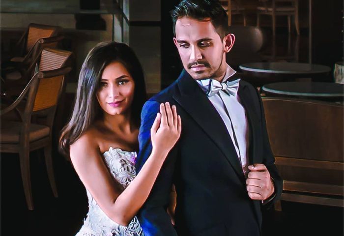Amrit Punjabi dan Sanjana Hira