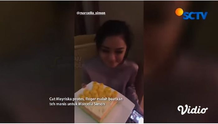 Cut Meyriska lagi-lagi tunjukkan rasa cemburunya pada sang suami hanya karena hal sepele ini