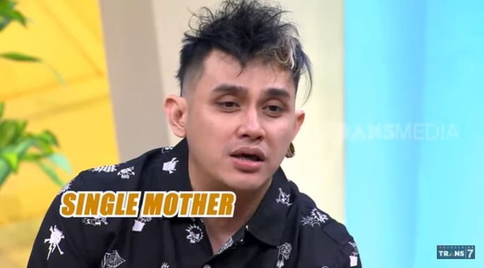 Klarifikasi Vicky Nitinegoro soal kedekatannya dengan Nikita Mirzani