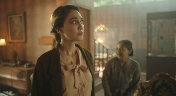 Luna Maya di Rumah Kentang