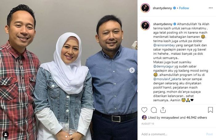 Santi berhasil melakukan program bayi tabung dan dinyatakan positif hamil