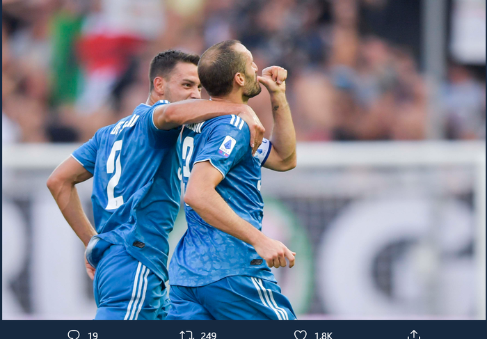 Giorgio Chiellini merayakan gol yang dicetaknya dalam laga Parma vs Juventus, Sabtu (24/8/2019).