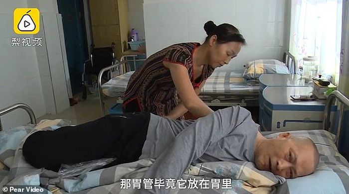 Li Zhihua akhirnya tersadar tahun lalu setelah koma selama 5 tahun.