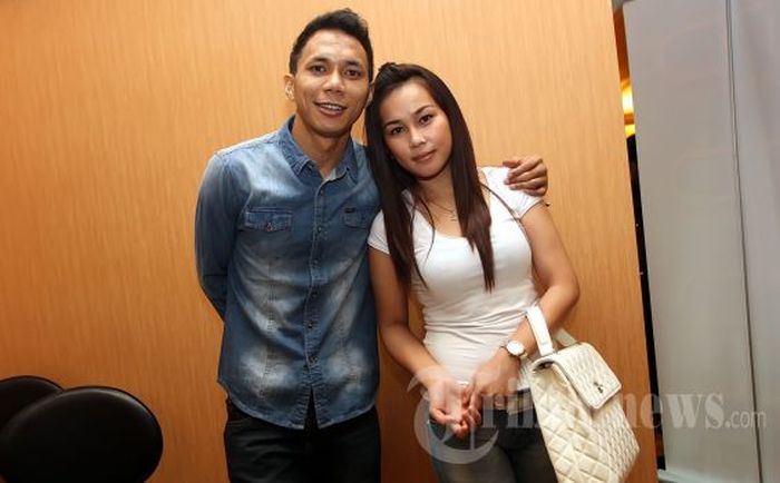 Norman Kamaru dan Daisy (mantan istri Norman)