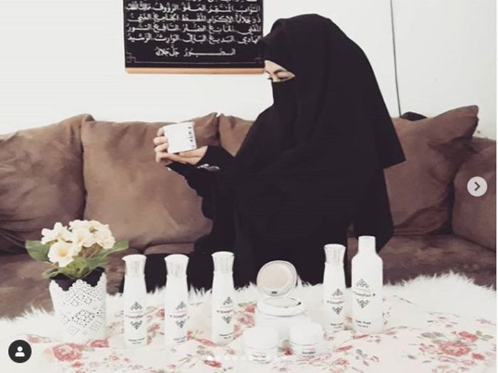 Produk Kecantikan <a href='https://kupang.tribunnews.com/tag/umi-pipik' title='Umi Pipik'>Umi Pipik</a>