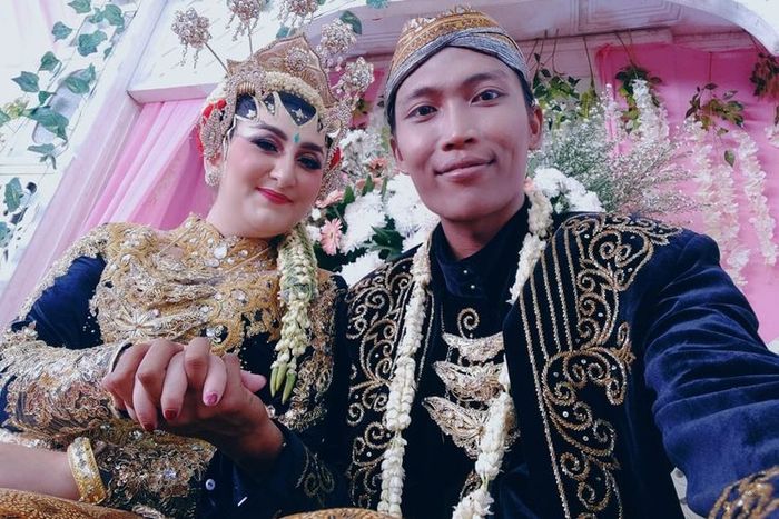 Pernikahan <a href='https://manado.tribunnews.com/tag/bambang-irawan' title='Bambang&nbsp;Irawan'>Bambang&nbsp;Irawan</a> dan <a href='https://manado.tribunnews.com/tag/arzum-balli' title='Arzum&nbsp;Balli'>Arzum&nbsp;Balli</a>