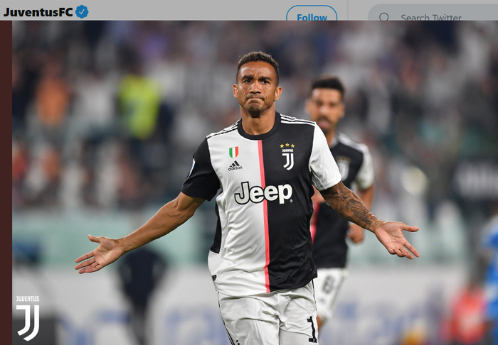 Bek baru Juventus, Danilo, merayakan gol ke gawang Napoli pada pekan kedua Liga Italia, Sabtu (31/8/2019) di Allianz Stadium.