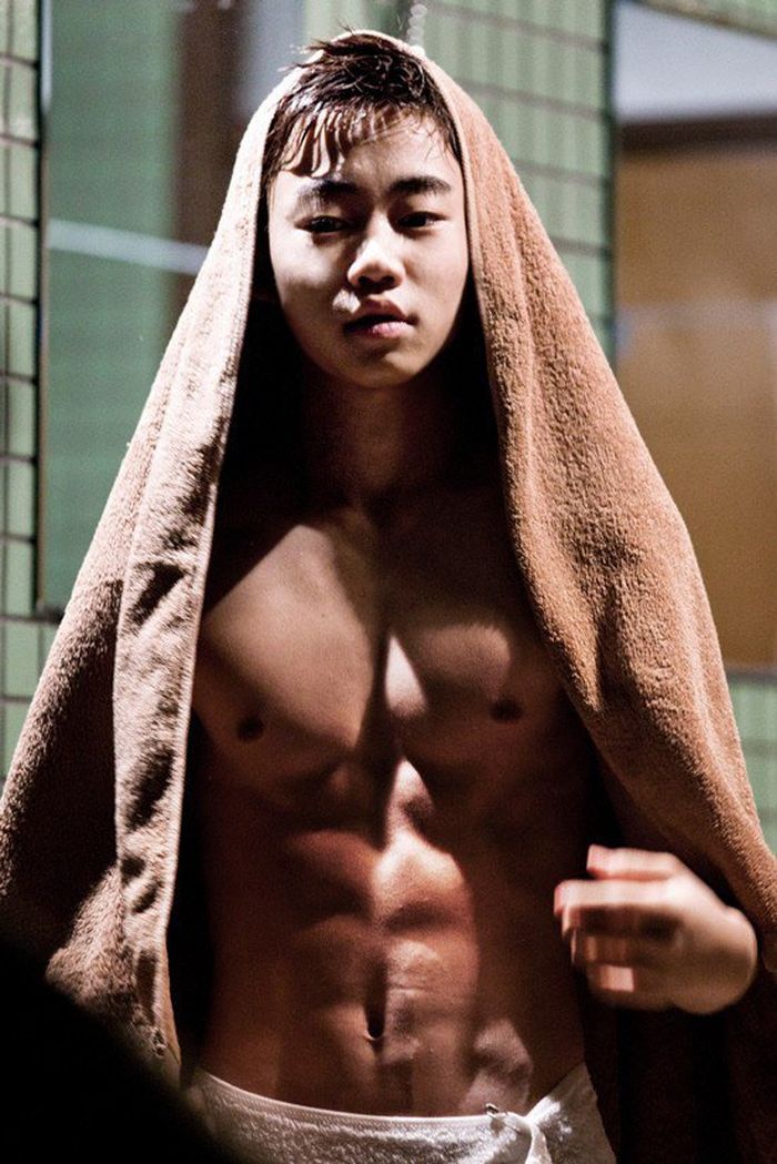 Park Ji Min di salah satu scene drama Incarnation of Money.