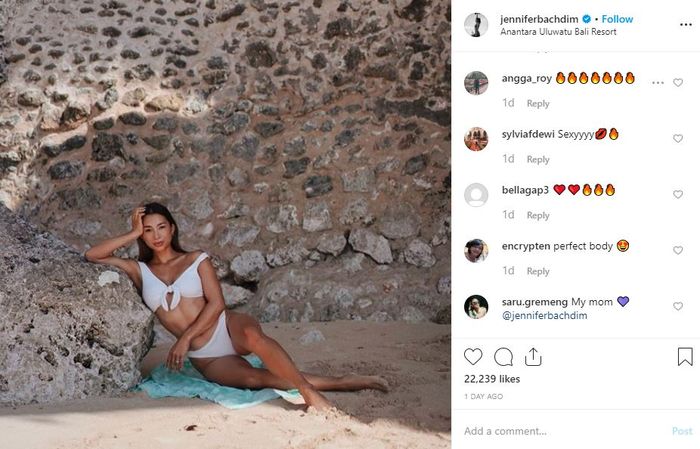 komentar netizen dalam foto Jennifer Bachdim saat kenakan bikini