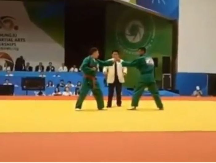 Aksi Serka Zulkifli tumbangkan atlet Yongmodo asal China saat kejuaraan hanya dalam hitungan detik.