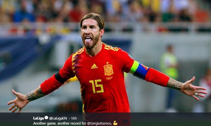Bek tengah sekaligus kapten timnas Spanyol, Sergio Ramos.