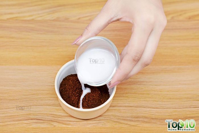 Kopi dan Susu Cair