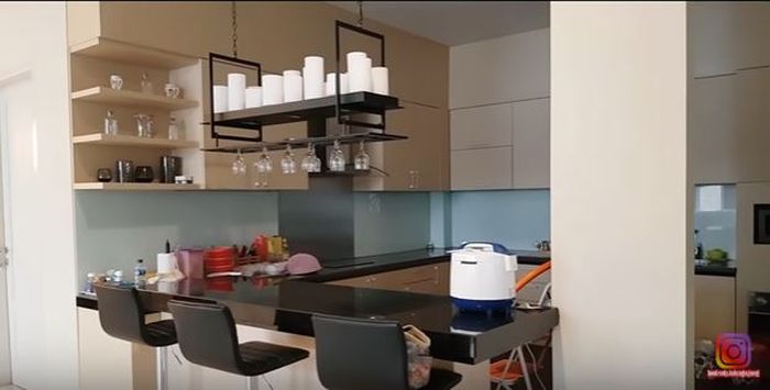 Dapur rumah <a href='https://jambi.tribunnews.com/tag/bu-dendy' title='Bu Dendy'>Bu Dendy</a>
