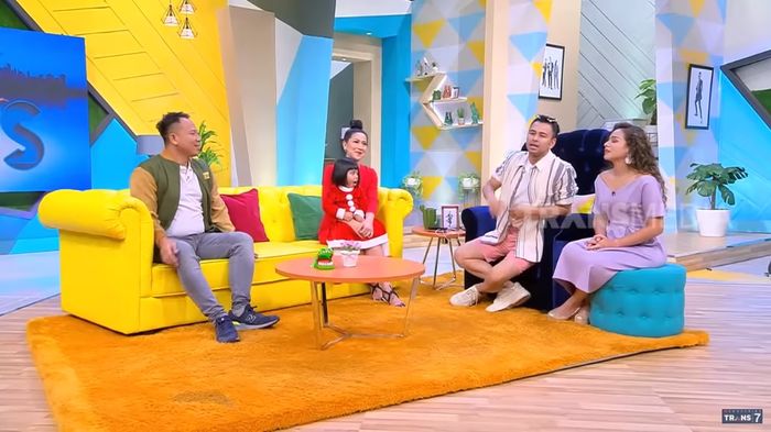 Pengakuan Raffi Ahmad yang pernah ditelepon Venna Melinda.