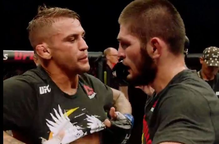 Dialog Khabib Nurmagomedov dan Dustin Poirier usai UFC 242 di Abu Dhabi, Uni Arab Emirates, 7 September 2019.