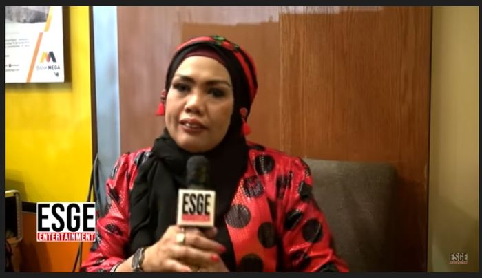 Elly Sugigi mengakui kesalahannya di masa lalu.