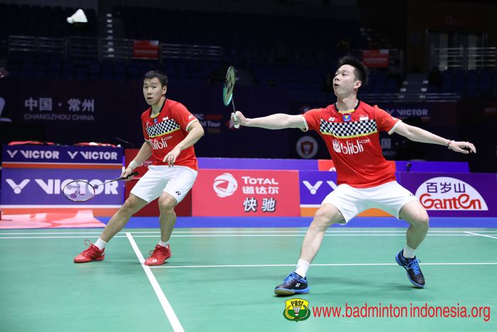 Ganda putra Indonesia, Kevin Sanjaya Sukamuljo/Marcus Fernaldi Gideon, berlaga dalam final China Open 2019 melawan Hendra Setiawan/Mohamad Ahsan, 22 September 2019.