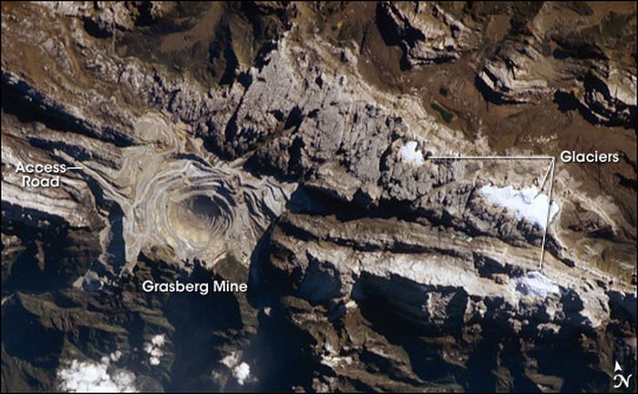 Area Tambang Grasberg atau Tambang Freeport