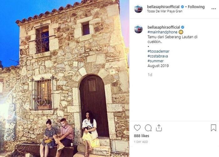 Bella Saphira ngemper di Spanyol