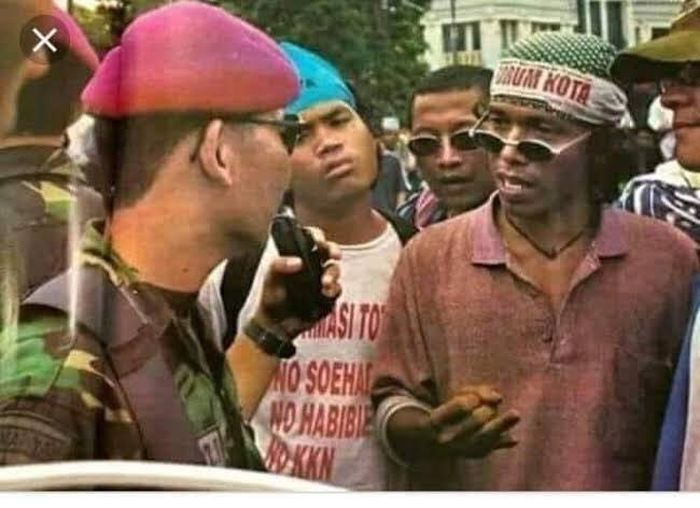 Adian Napitupulu muda 