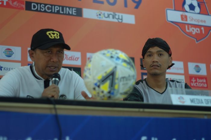 Pelatih Tira Persikabo, Rahmad Darmawan saat memberikan keterangan pers, Kamis (25/9/2019), jelang laga kandang kontra Semen Padang.