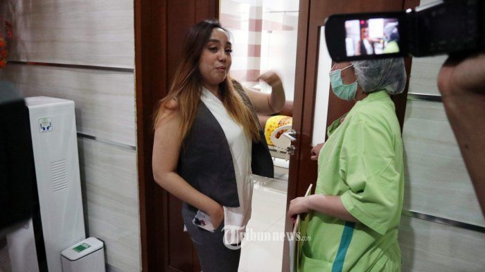 Seminggu Usai Sedot Lemak, Begini Perubahan Drastis Tubuh Salmafina Sunan: Tanganku Bengkak