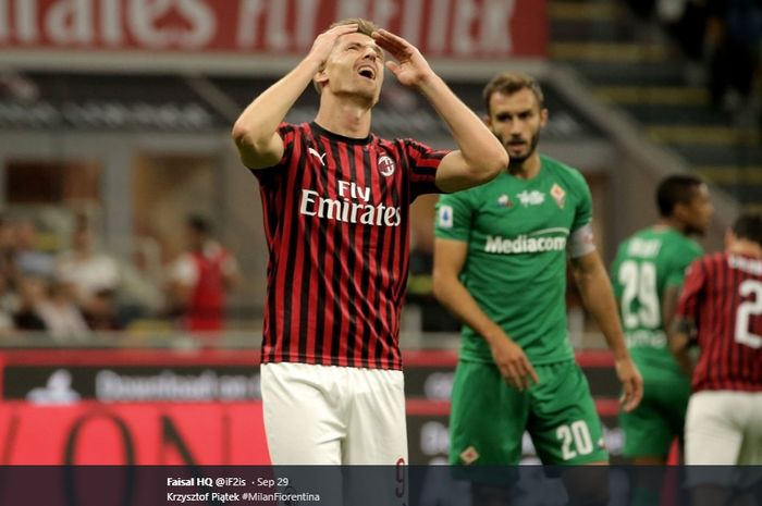 Striker AC Milan, Krzysztof Piatek, dikabarkan bakal dilego pada bursa transfer musim dingin Januari mendatang.