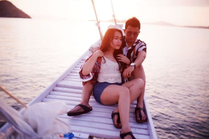 Assyifa Nuraini adik Ayu Ting Ting dan sang pacar liburan ke Labuan Bajo