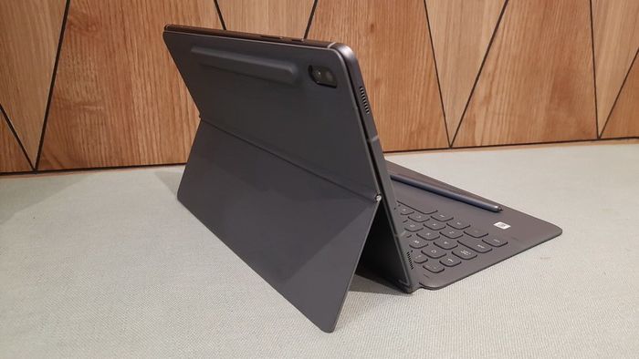 7 Fitur Canggih Samsung Galaxy Tab S6 Lite Untuk Menunjang