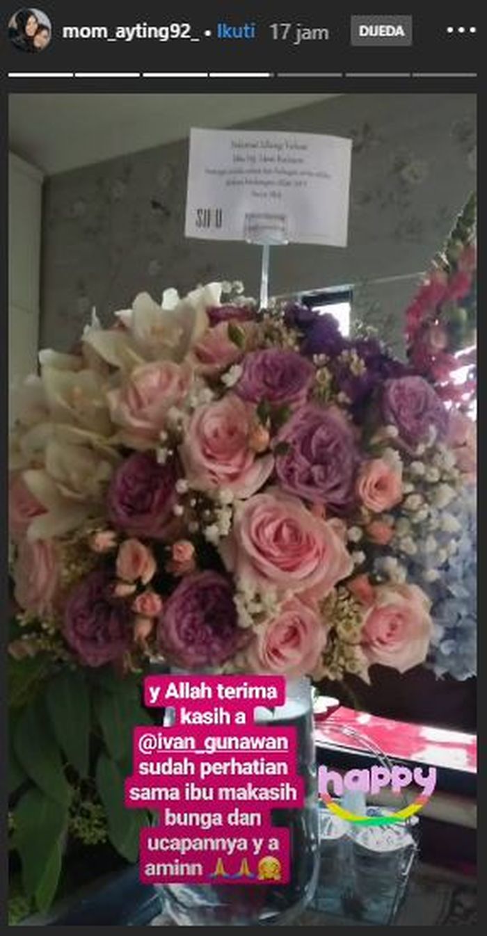 Kado pemberian Ivan Gunawan untuk Umi Kalsum
