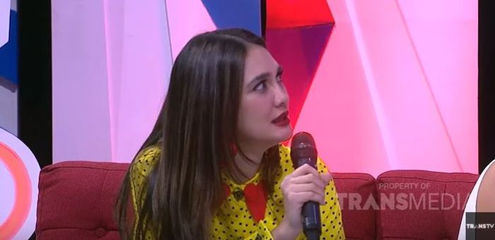 Luna Maya sindir artis yang makan teman sendiri