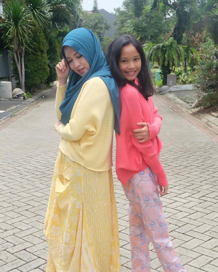 Shakinah Azalea