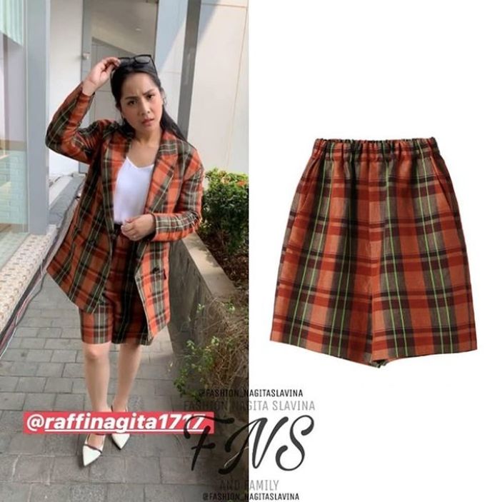 Astraet Check Easy Shorts yang dikenakan Nagita Slavina